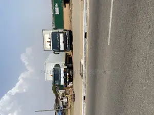 Logistic Moving