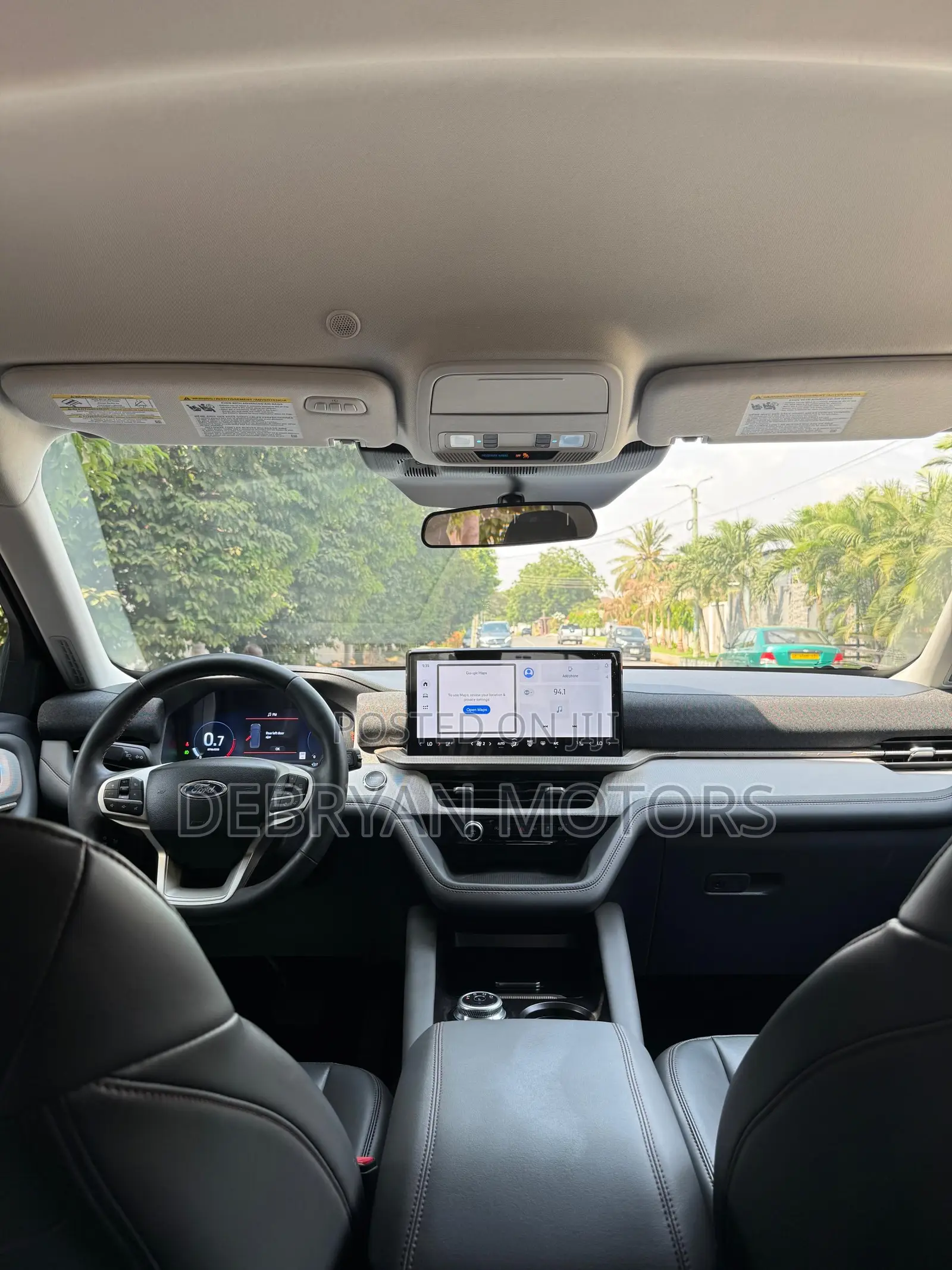 Ford Explorer 2025 Gray