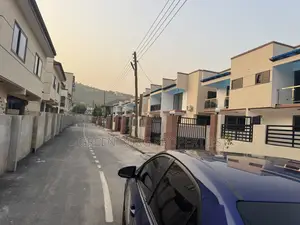 3bdrm House in Oyarifa for rent