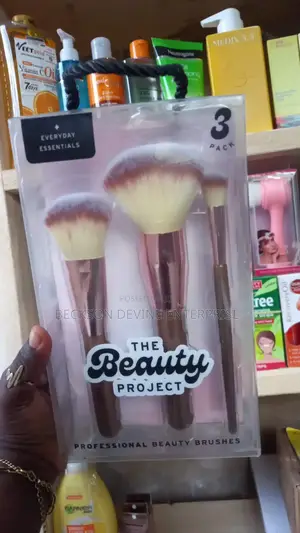 The Beauty Project Makeup Brush Set