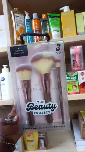 The Beauty Project Makeup Brush Set