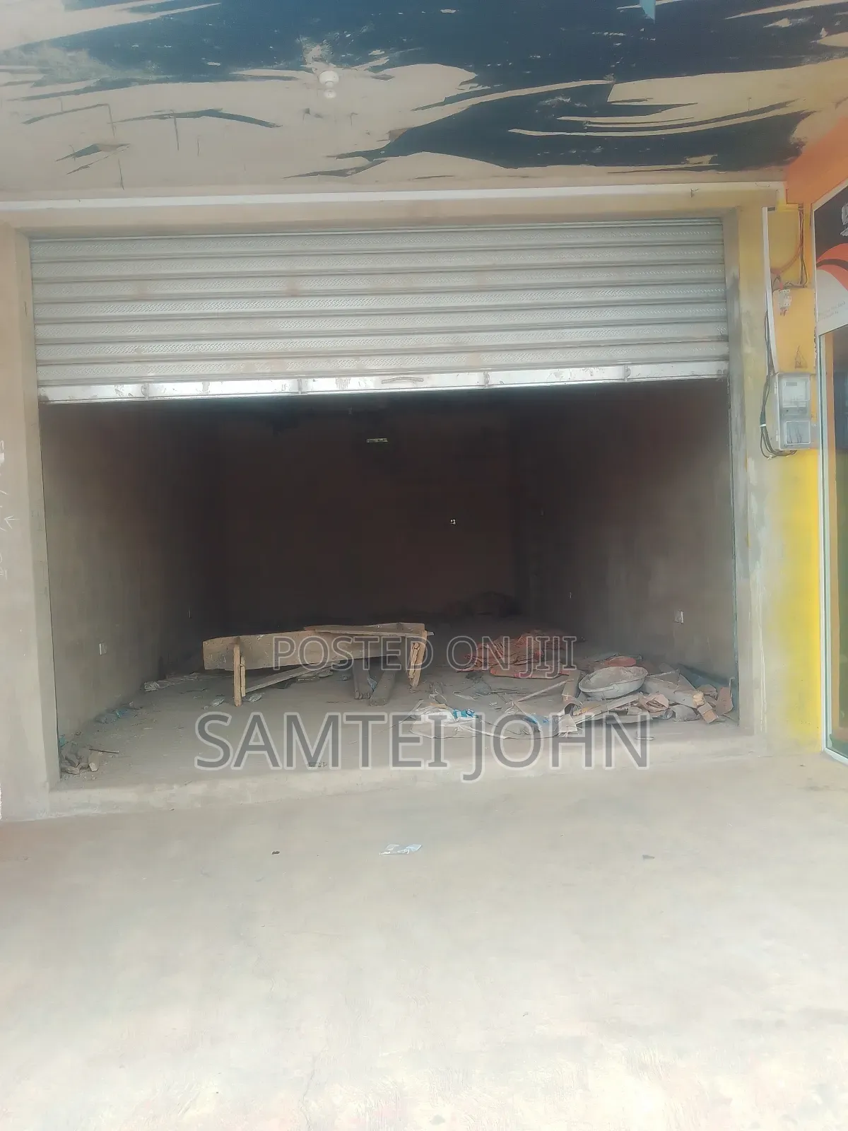 Shop at Ashaley Botwe 4 Rent