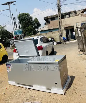 Unique Nasco Nas 1200FL -DD Single Door Chest Freezer.
