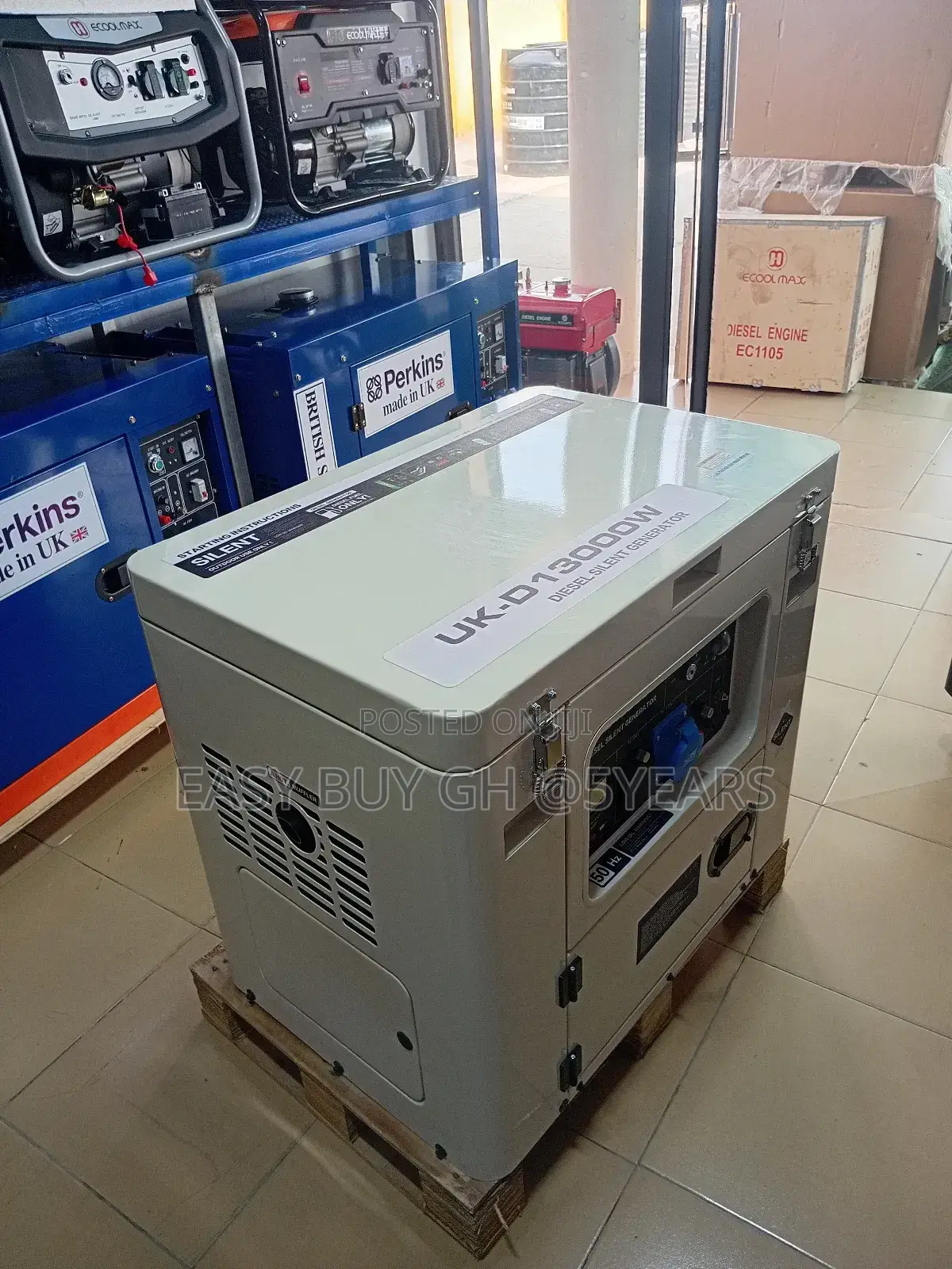 Customer Size UK-D Silent Diesel Engine 13kw 10kva