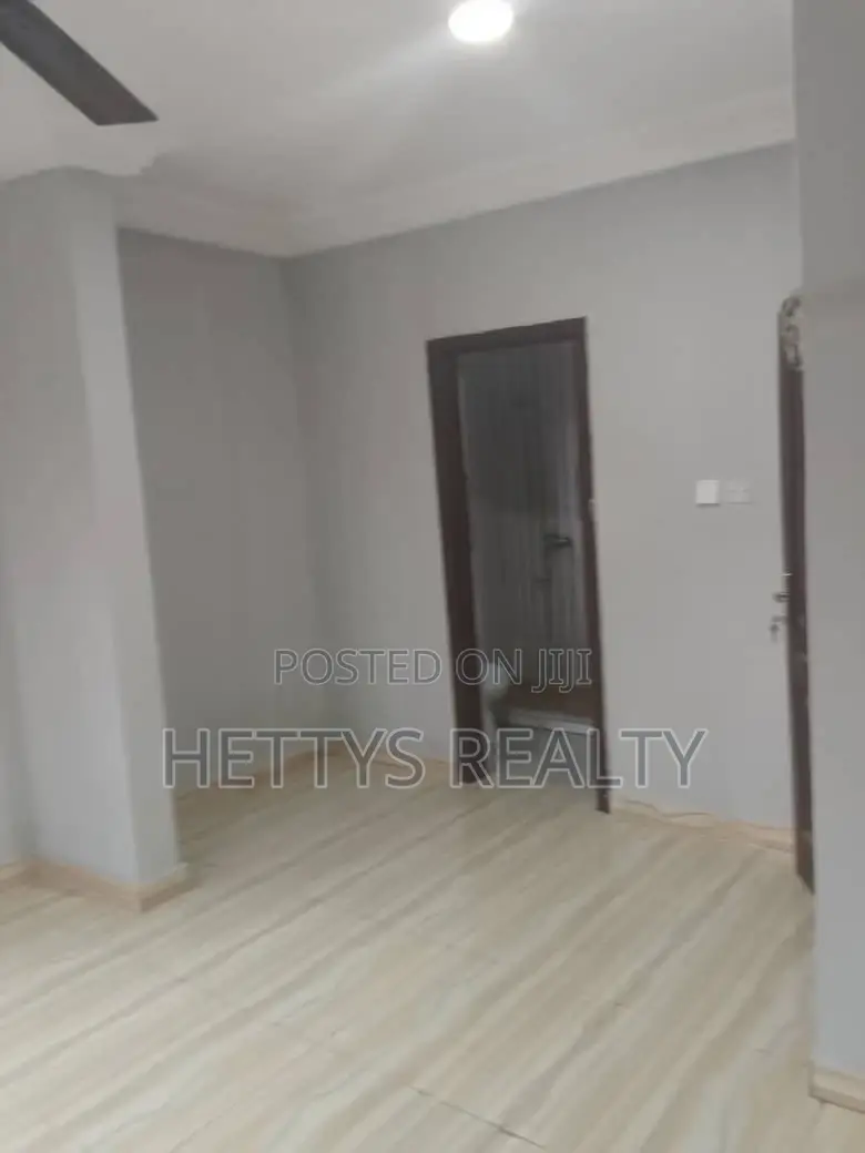 2bdrm House in Adenta for sale