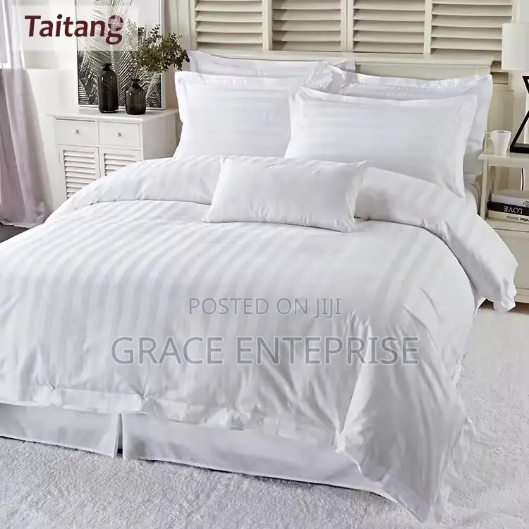White Hotel Bedding Set in Luxury Form(2 Bedsheet,Pillowcase