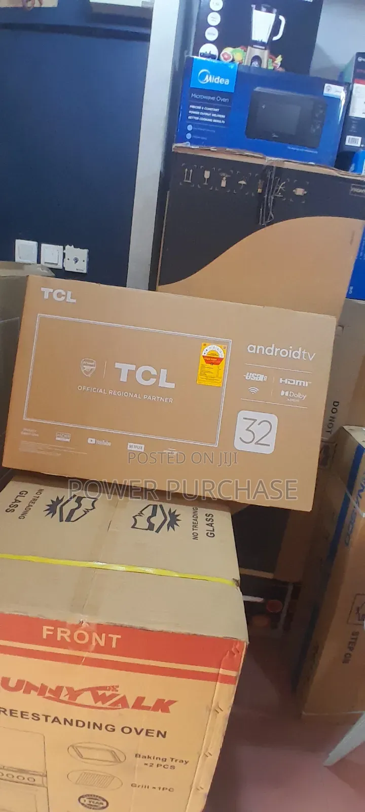 Adorable Television TCL 32 Inches Smart