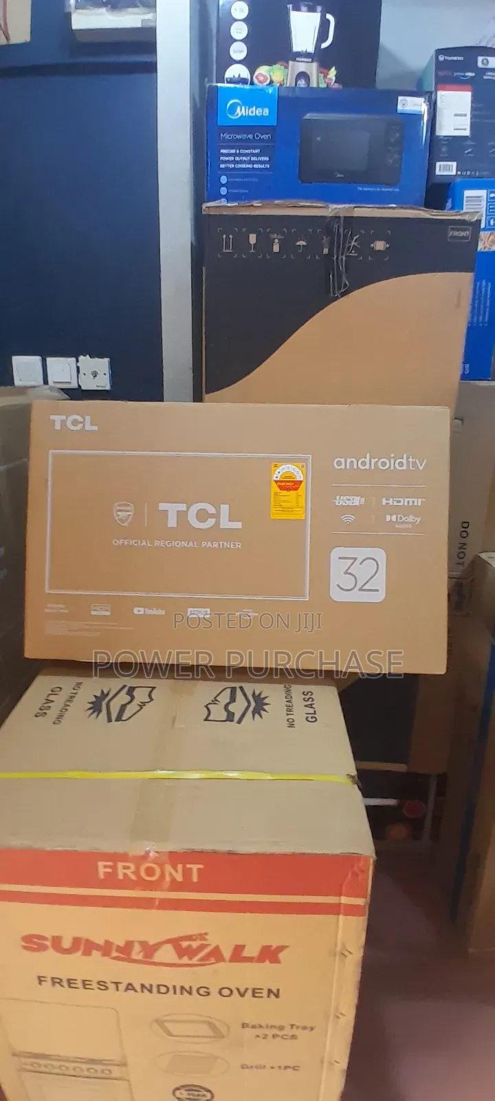 Adorable Television TCL 32 Inches Smart