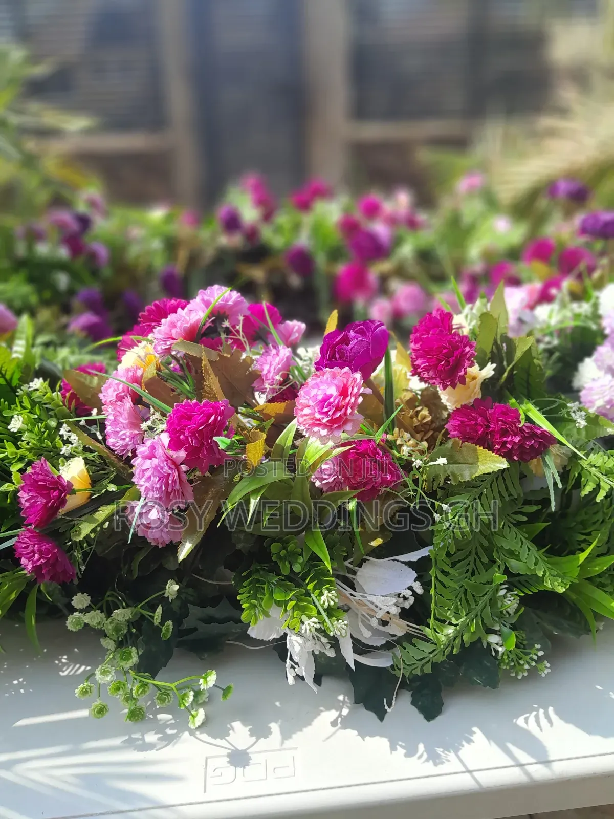 More Centre Pieces Are Available
