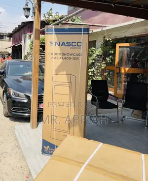 Stay Cool With Nasco Nas-400-1dr 1 Door Display Fridge.