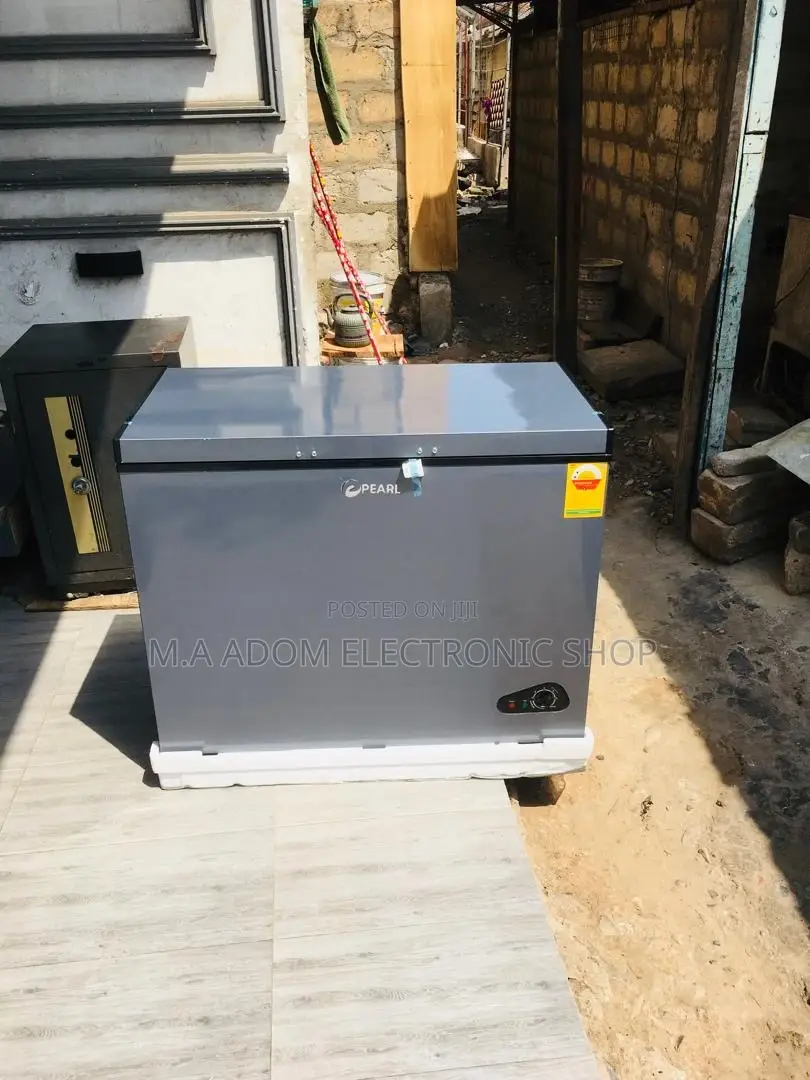 Pearl 250L Chest Freezer: Freeze With Ease!