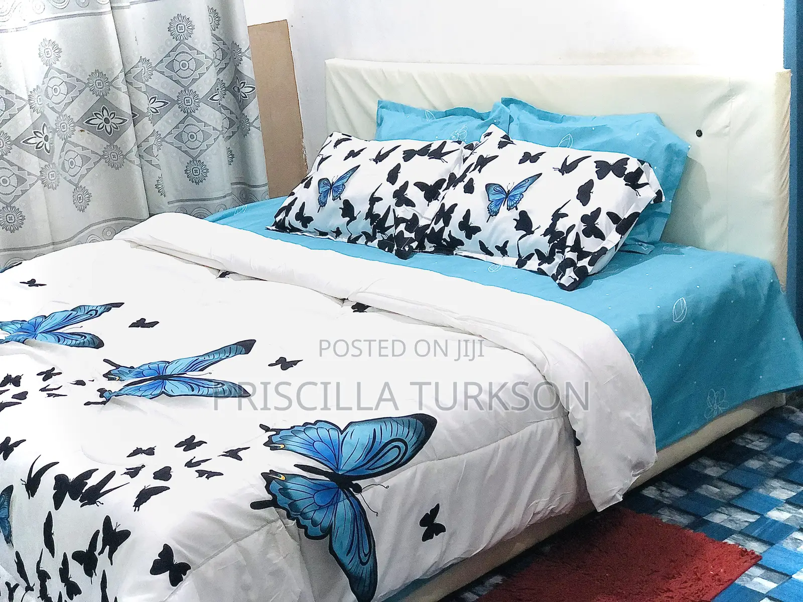 Duvet With Bedsheet Combination.