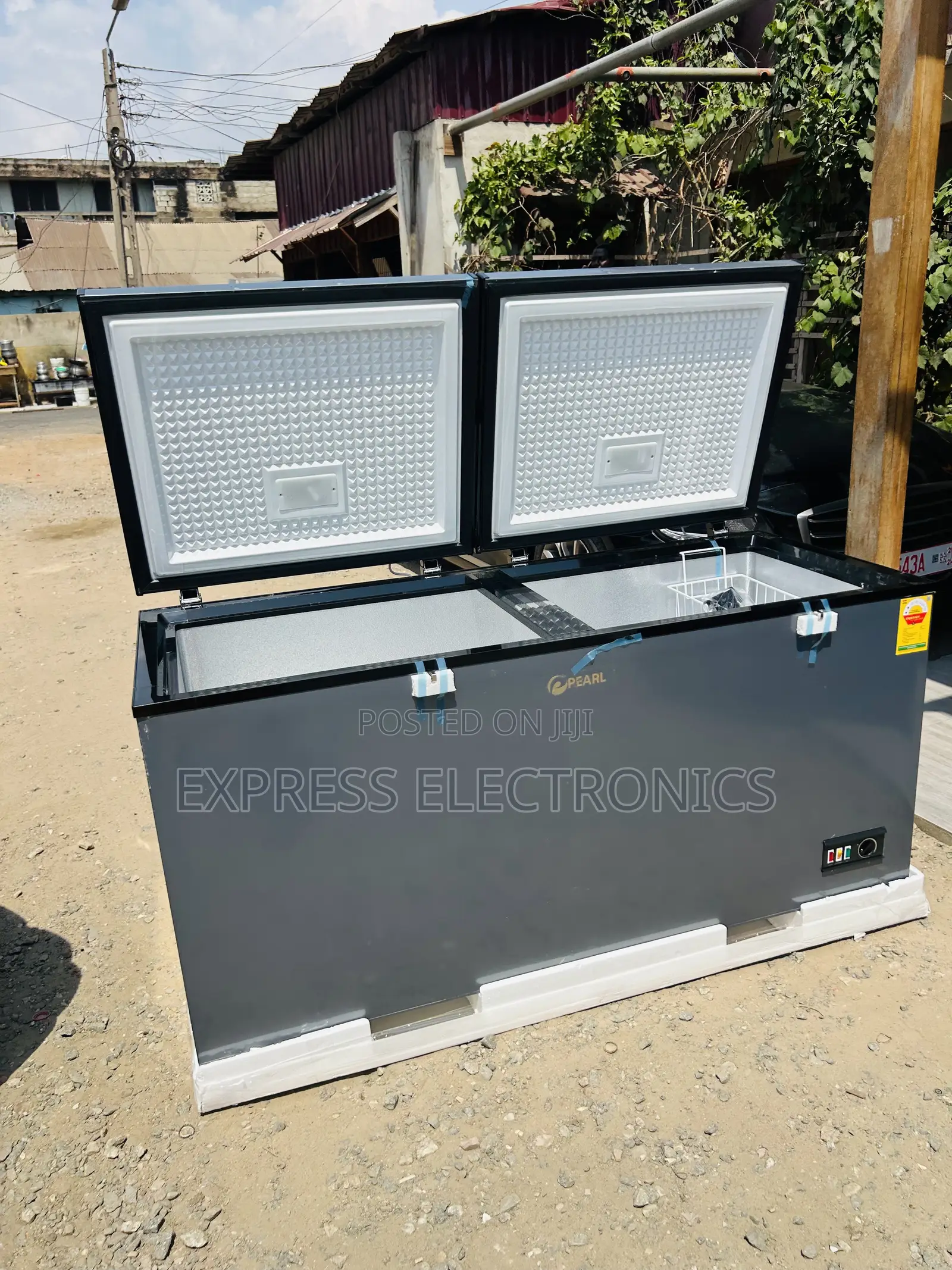 Fantastic Job Chest Freezer Double Door PCF-6004-25Y 510L