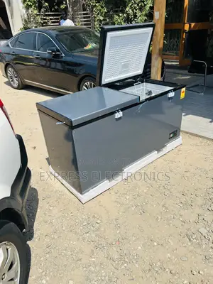 Strong Durable Chest Freezer 510L PCF-6004-25Y