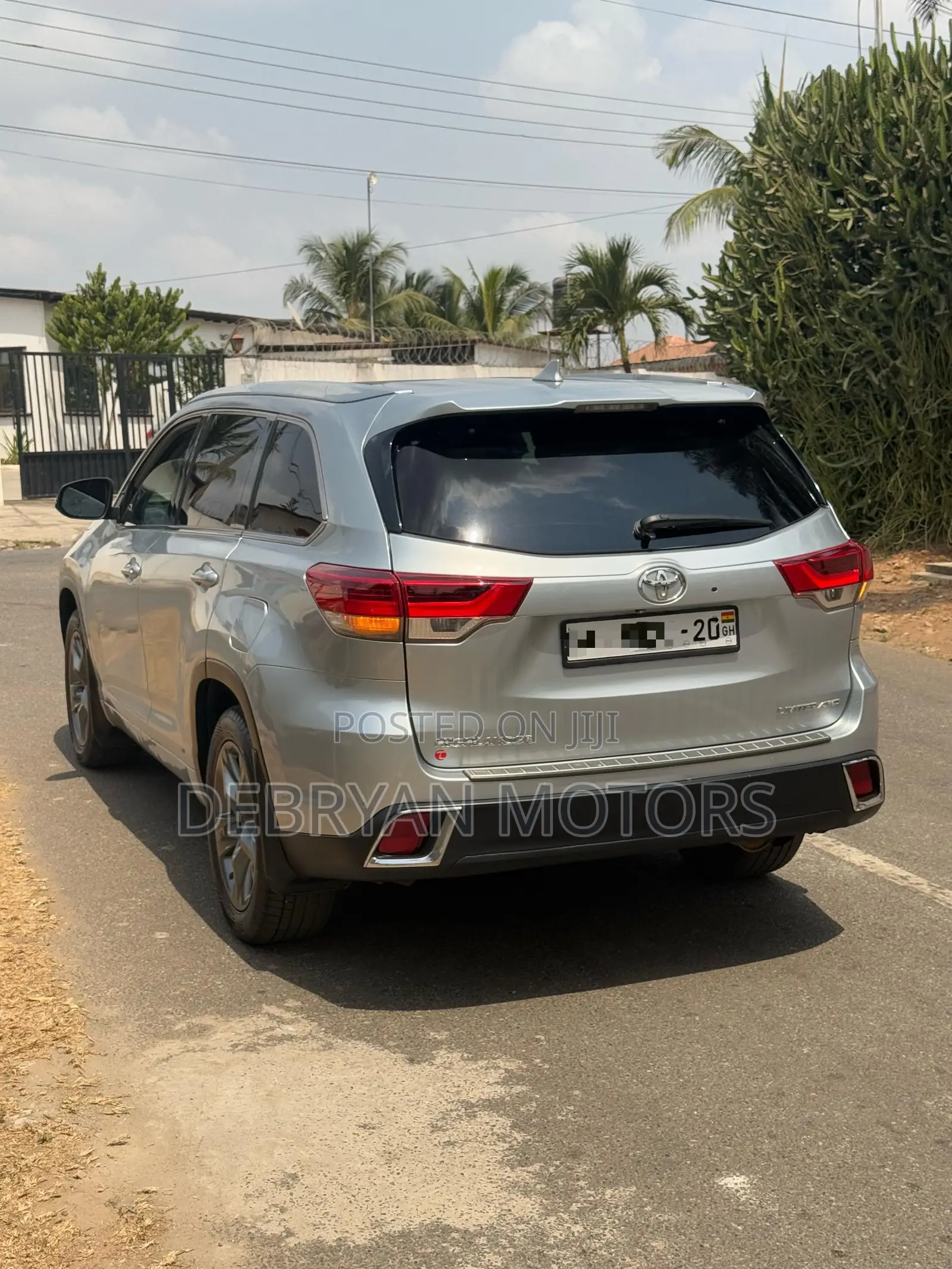 Toyota Highlander Limited Platinum 4x4 V6 (3.5L 6cyl 8A) 2018 Silver