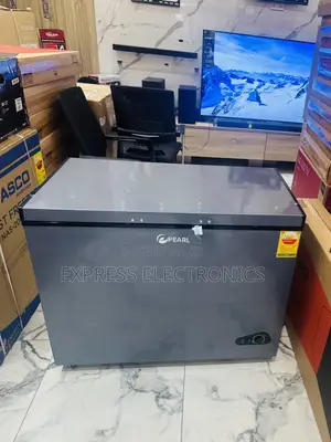 PCF--2B Chest Freezer Single Door Pearl