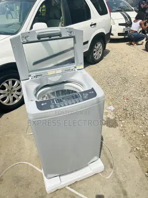 Hand Wash Effect 13kg Topload LG WM Full Auto