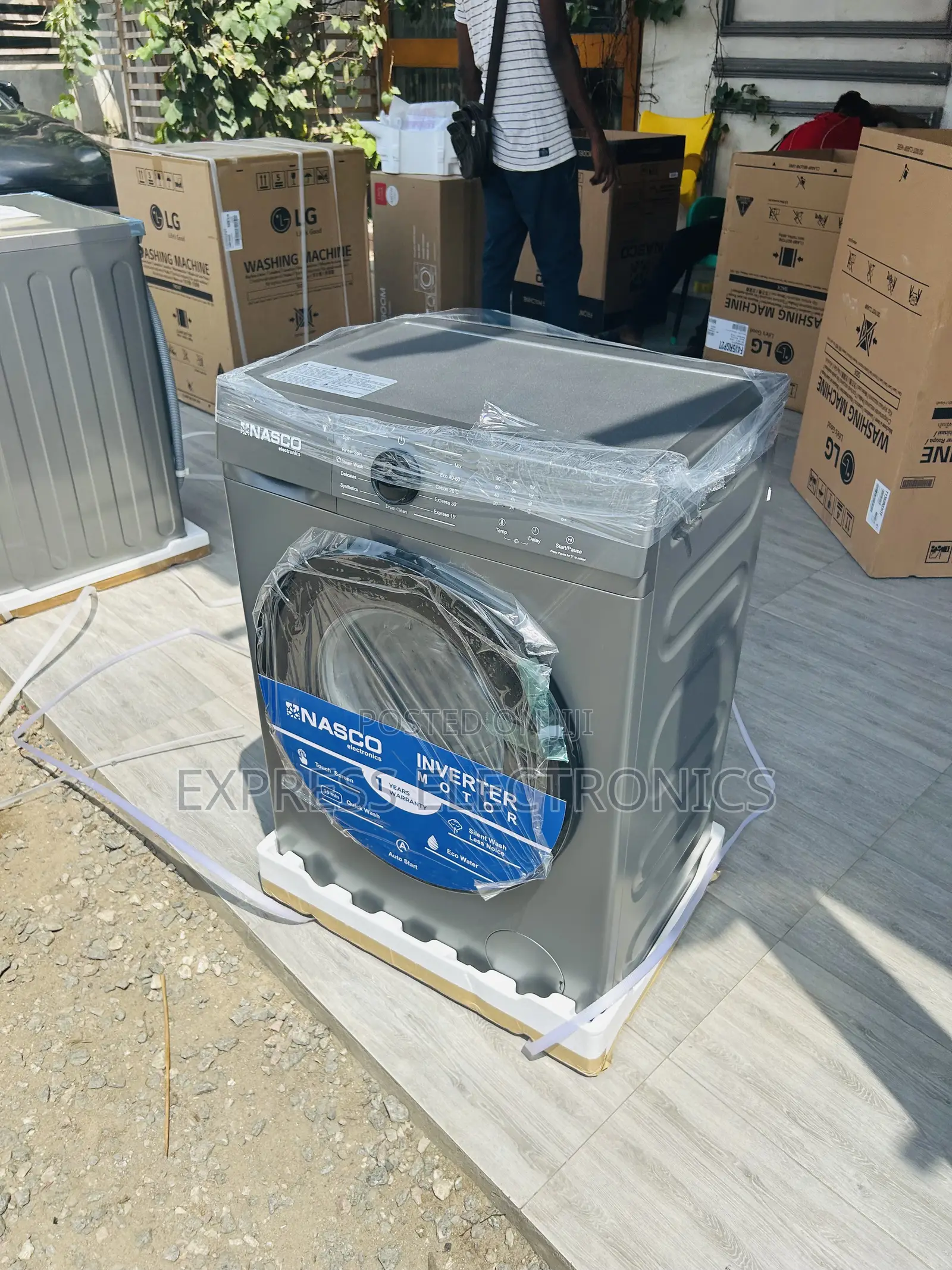 Touch Screen Front Load Nasco 8kg