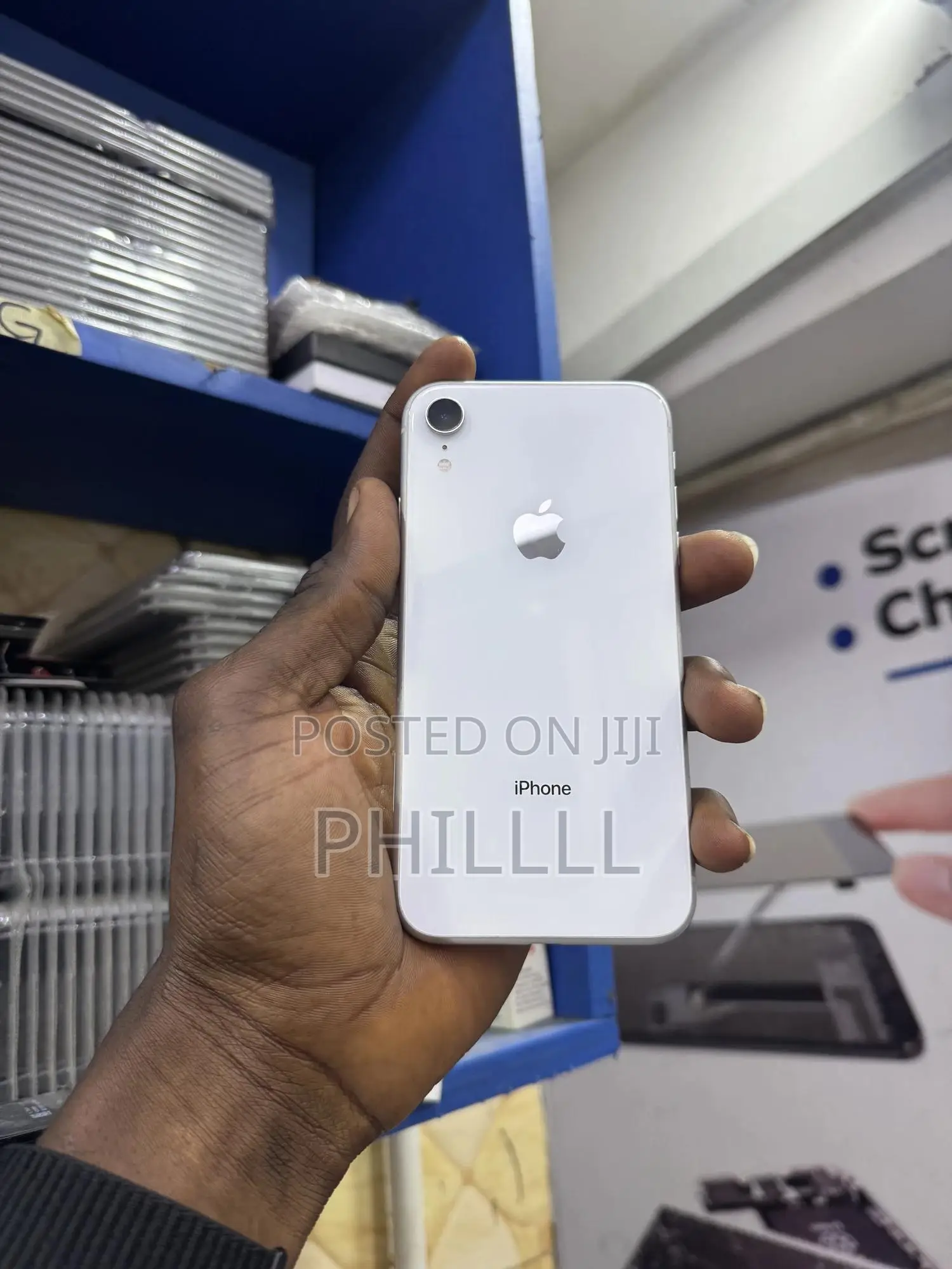 Apple iPhone XR 64 GB White