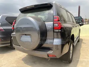 New Toyota Land Cruiser Prado 2022 Gray
