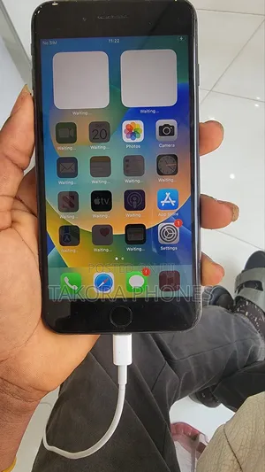 Apple iPhone 8 Plus 64 GB Black
