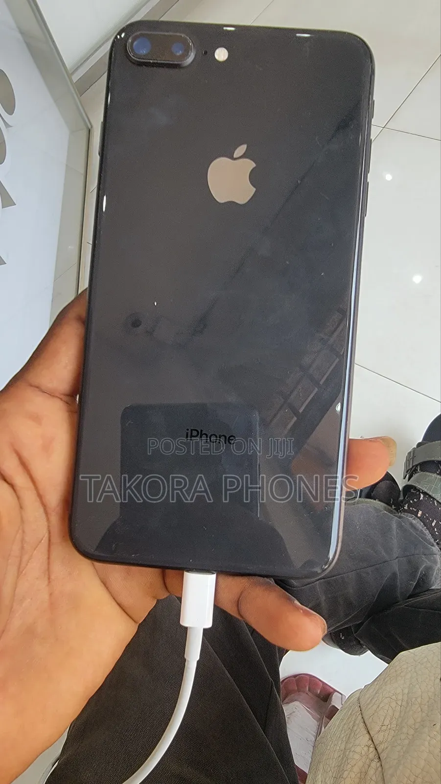 Apple iPhone 8 Plus 64 GB Black