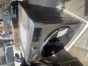 Chrome Rim Glass Door LG 10.5KG Washer & Dryer Wash Machine