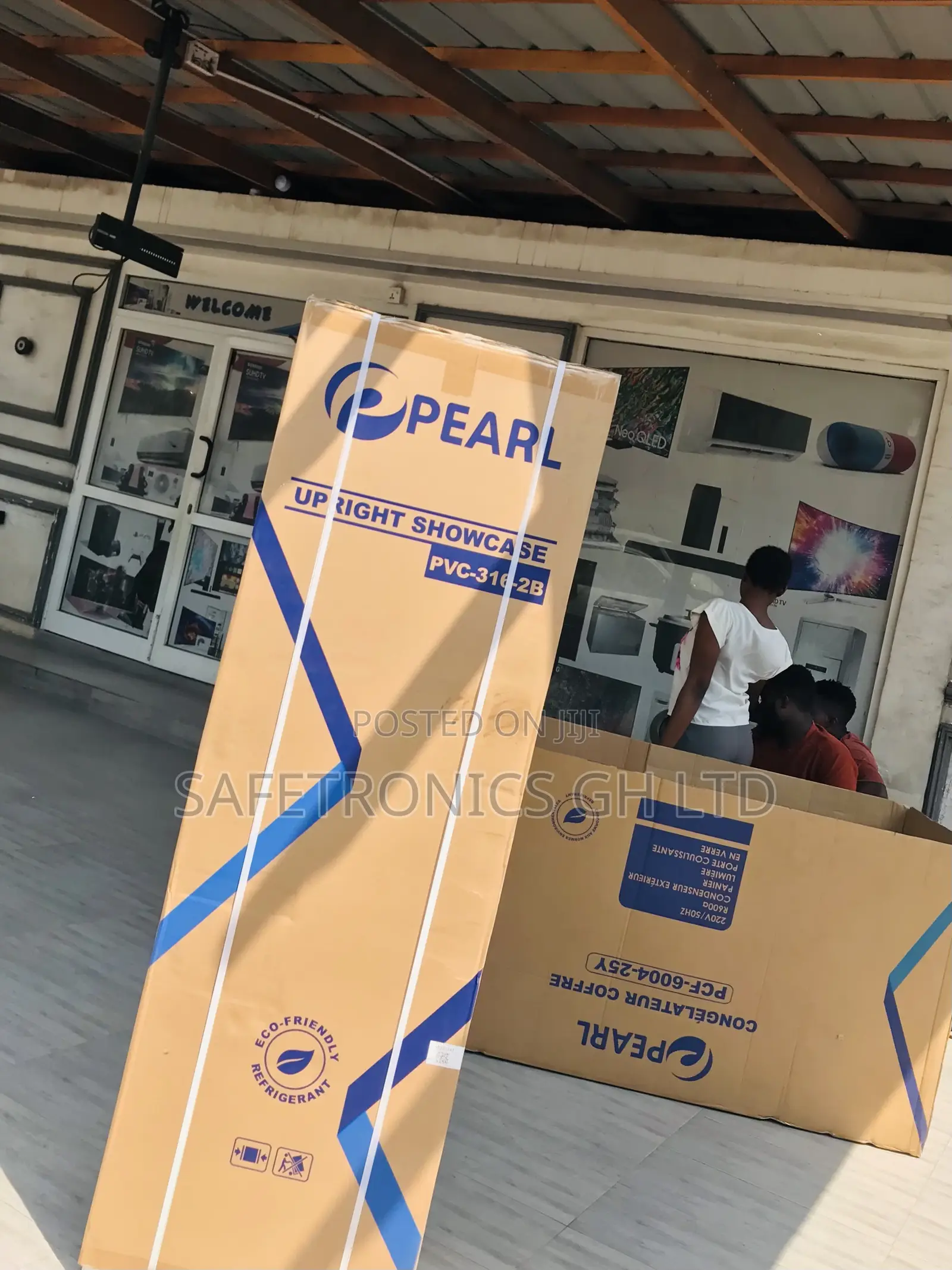 235 Liters Singledoor Pearl PVC-316-2b Display Coolview