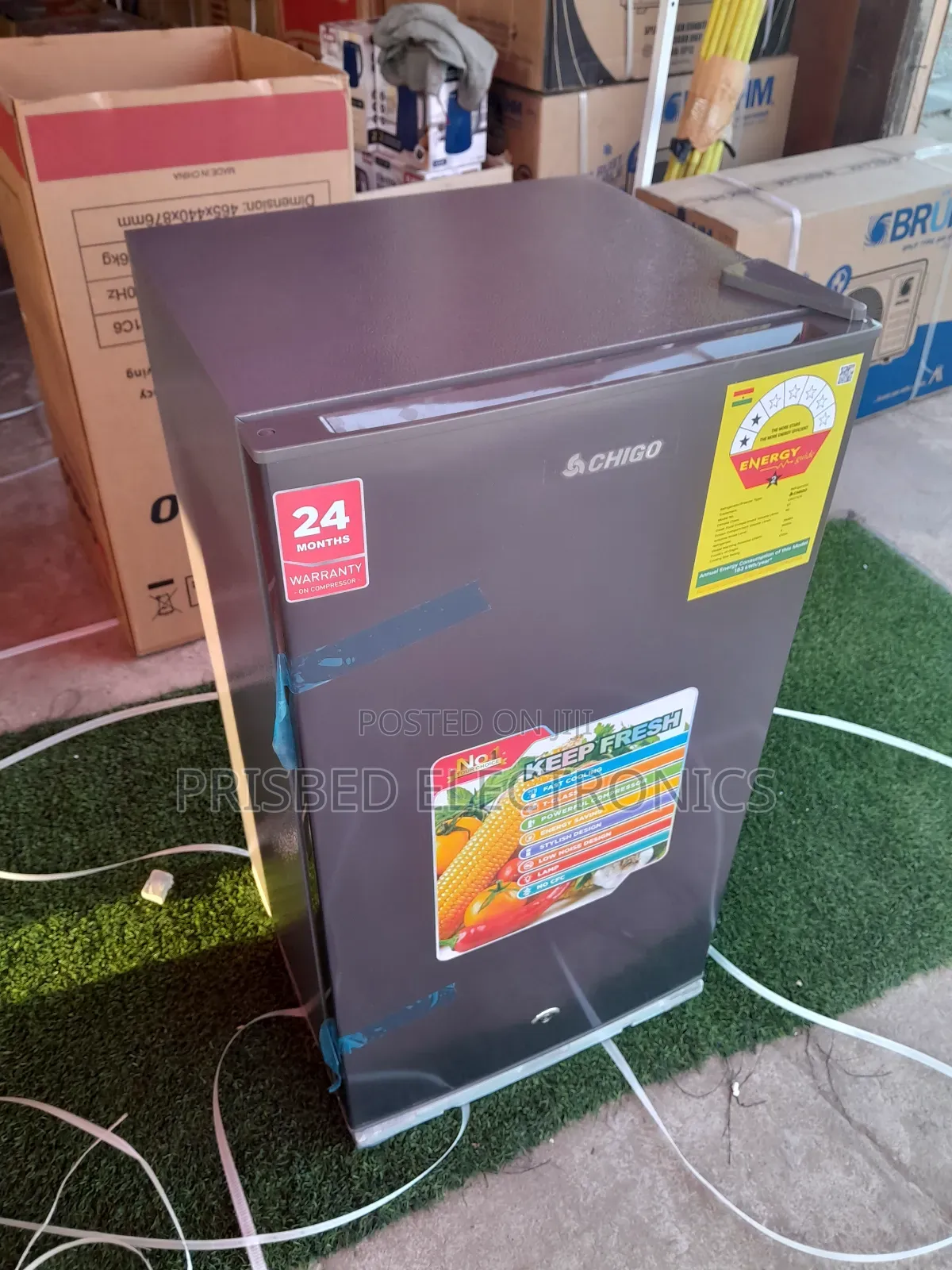 Chigo Durable Table Top Single Door Fridge 90 Litres**>