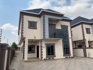 4bdrm House in Achimota Mall, Near for sale