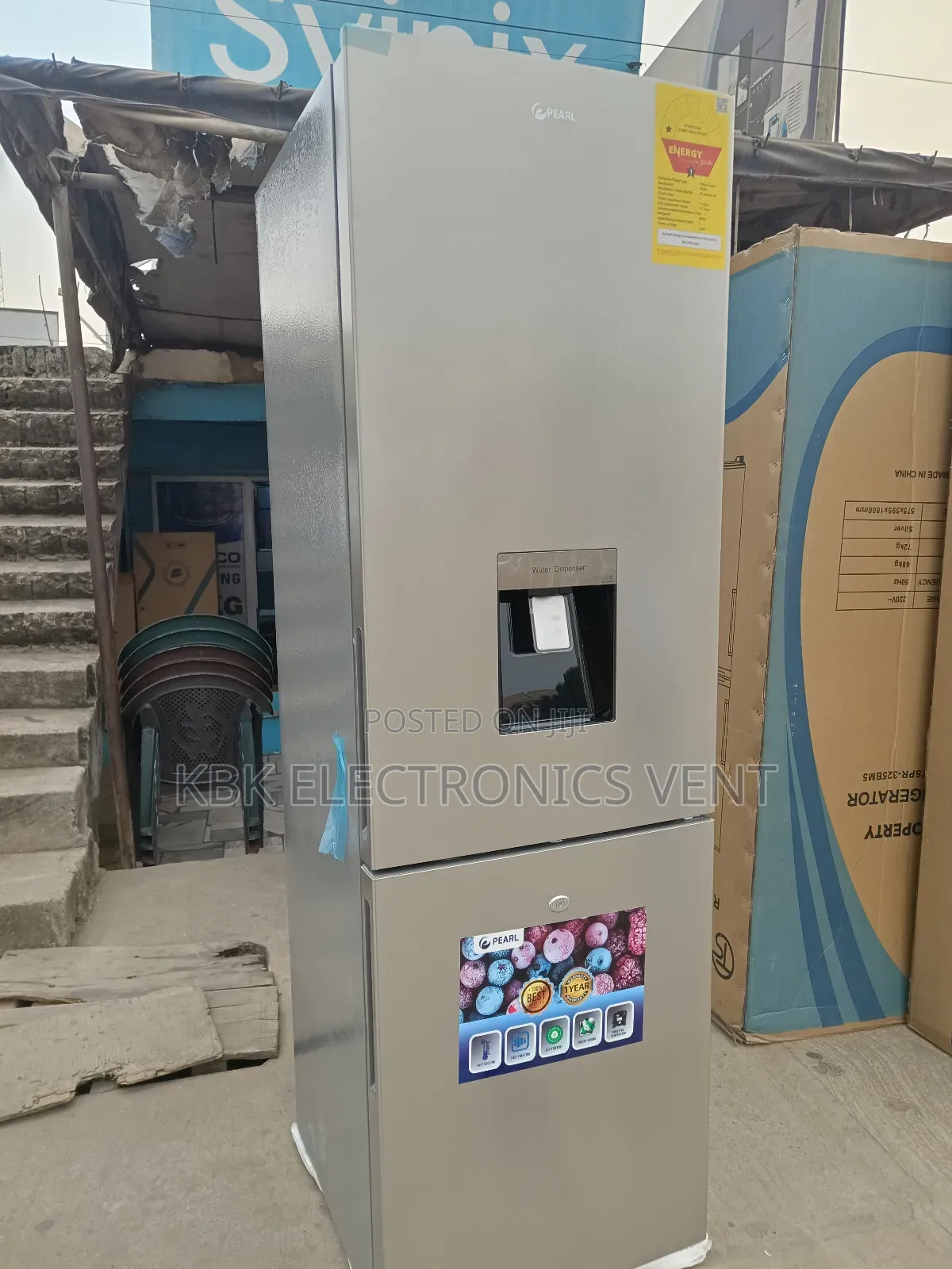 Pearl 251ltr Double Door Fridge Water Dispenser