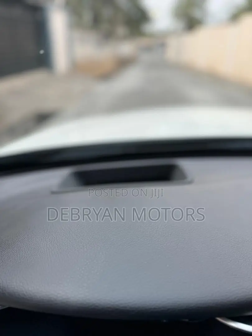 Mercedes-Benz C300 Base C300 AWD 4MATIC Sedan 2019 White