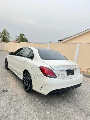 Mercedes-Benz C300 Base C300 AWD 4MATIC Sedan 2019 White