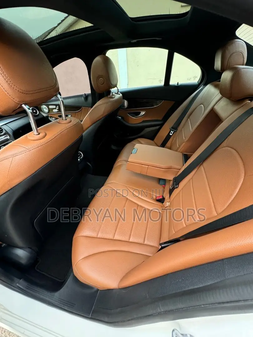 Mercedes-Benz C300 Base C300 AWD 4MATIC Sedan 2019 White