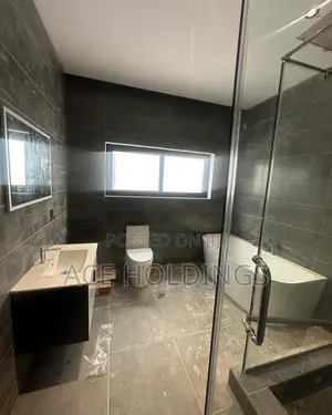 3bdrm House in Ashaley Botwe for rent