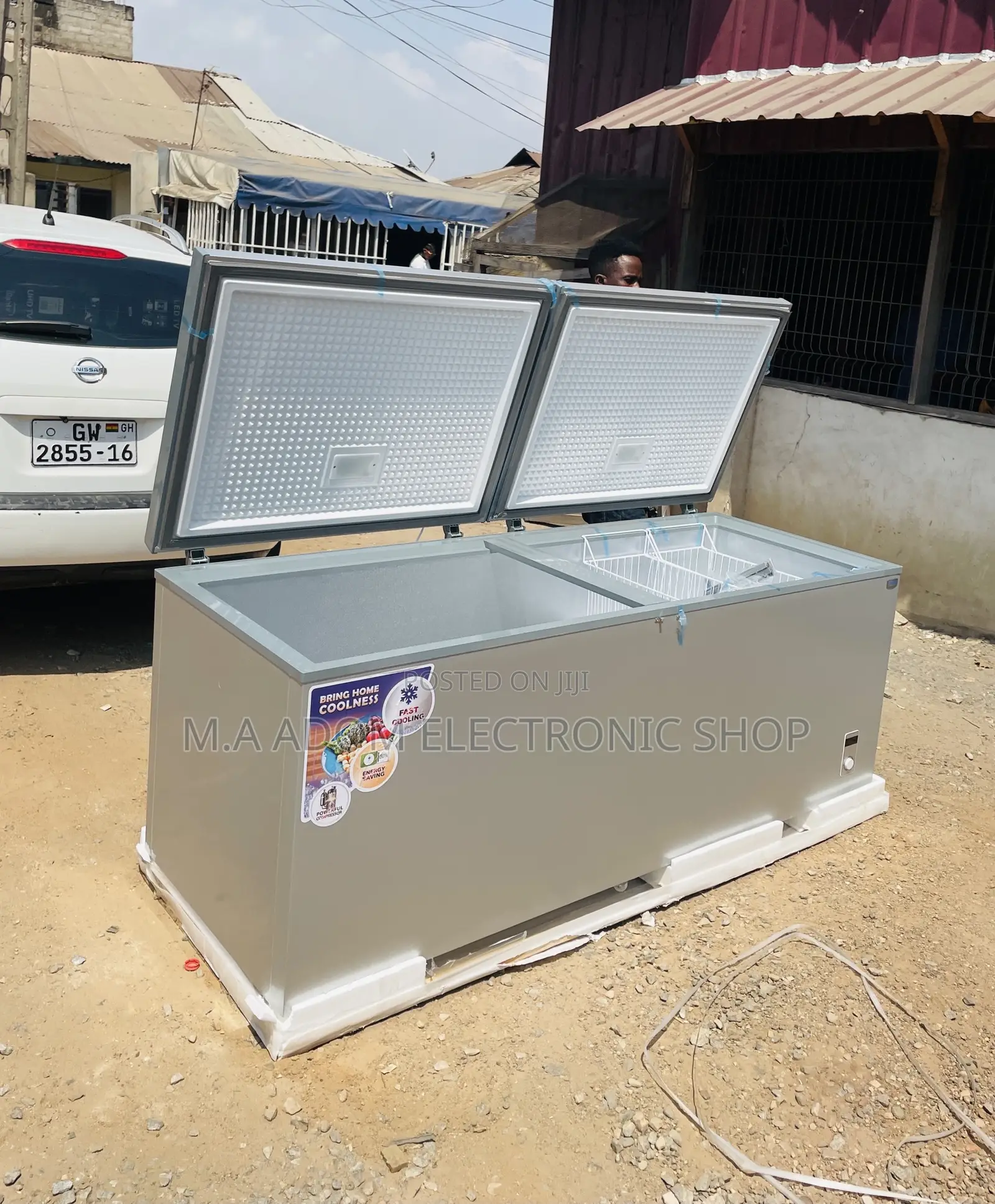 Super Chilling Nasco Nas 1200FL -DD 1 Door Chest Freezer.