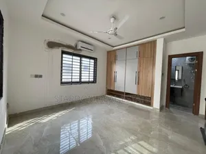 2bdrm Apartment in Emef, Lashibi for rent