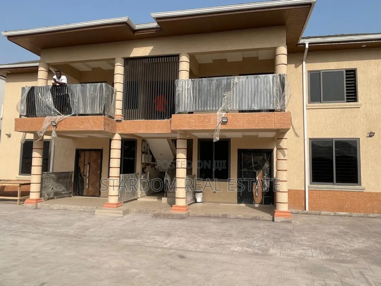 2bdrm Apartment in Emef, Lashibi for rent