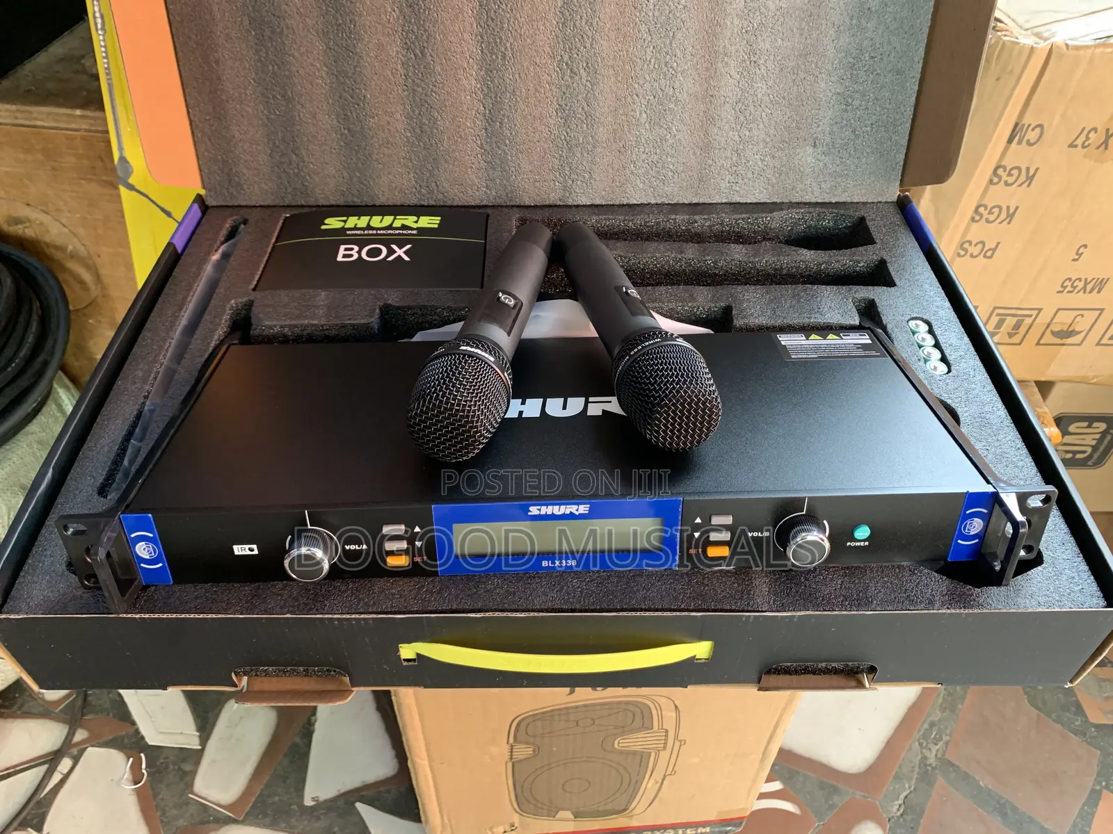 SHURE BLX-338 2-in-1 Digital Wireless Microphone