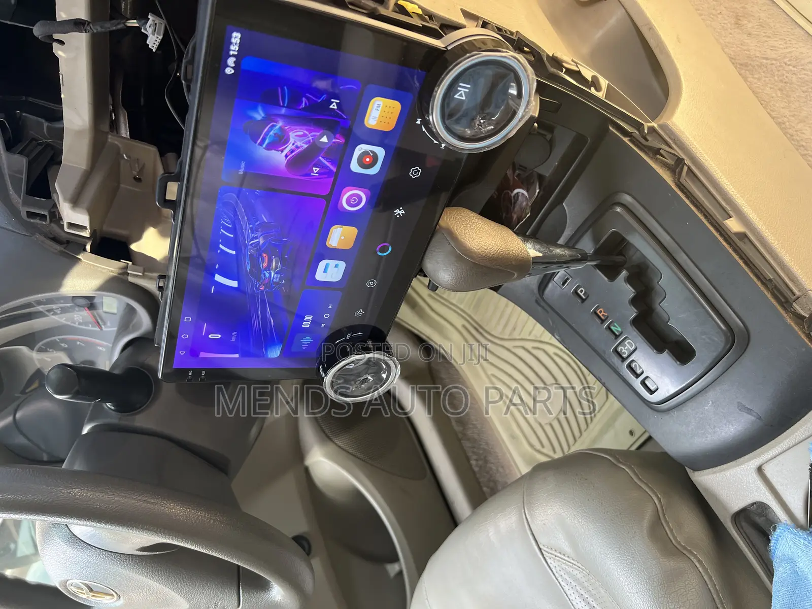 Double Nub Android and Apple Car Play System