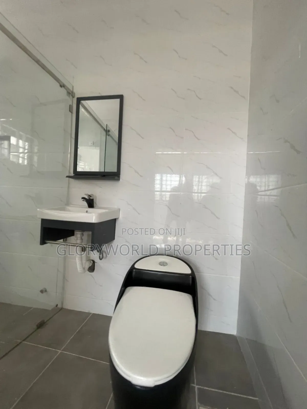4bdrm House in Spintex for sale