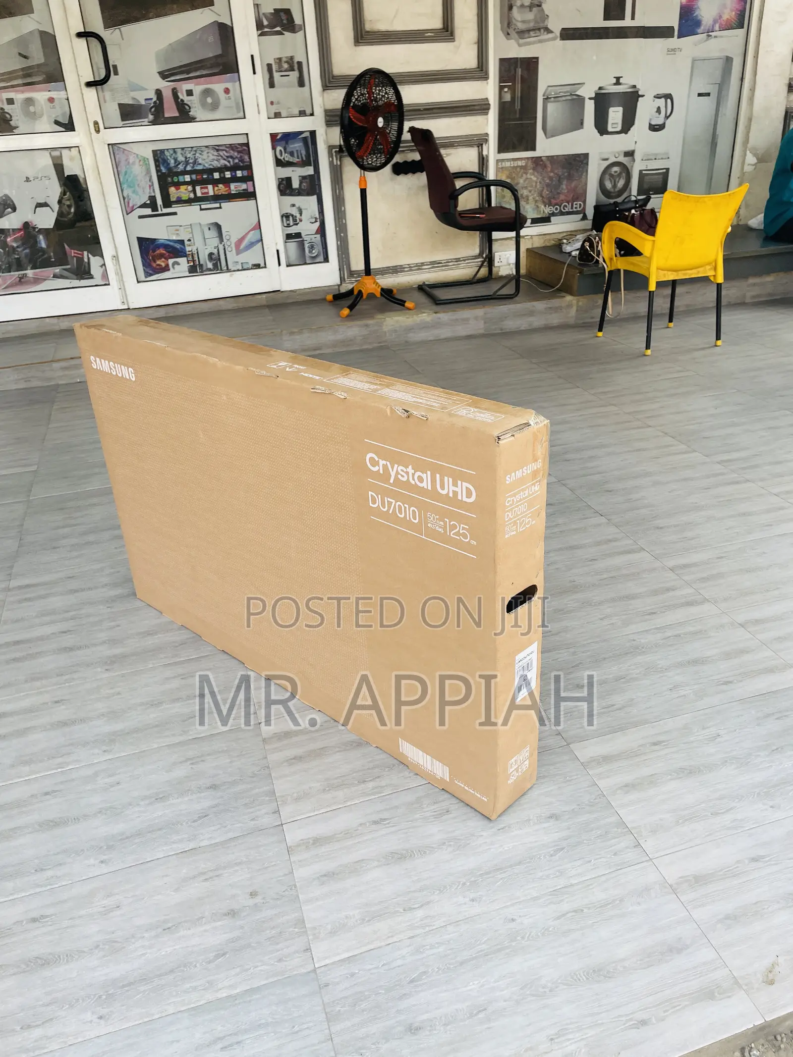 Authentic Samsung 50du7010 50” Uhd Smart Screen Tv.