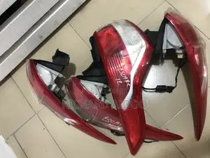 Ford Escape 2014 Taillight Available