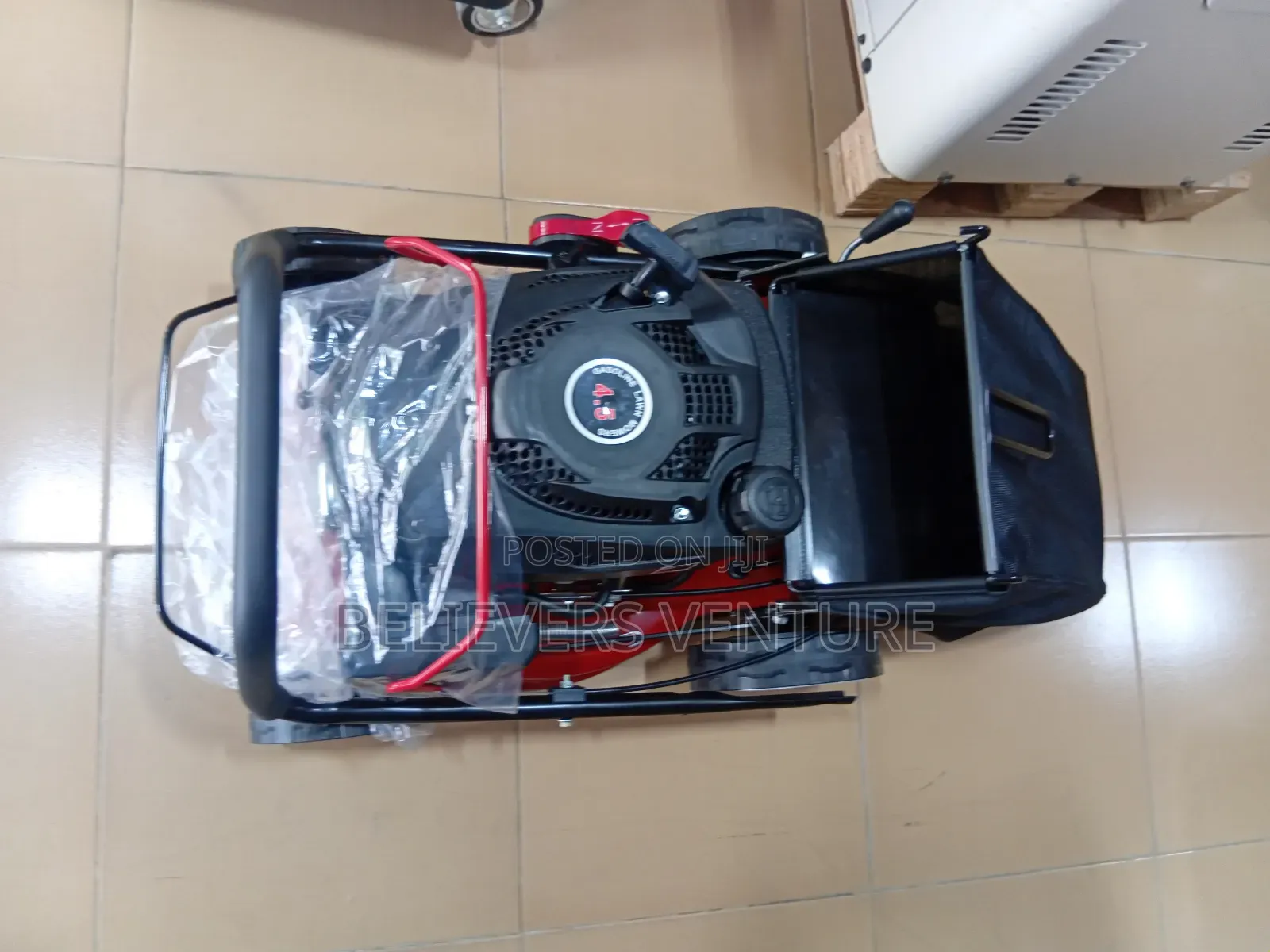 Super Fast Lawn Mowing Machine