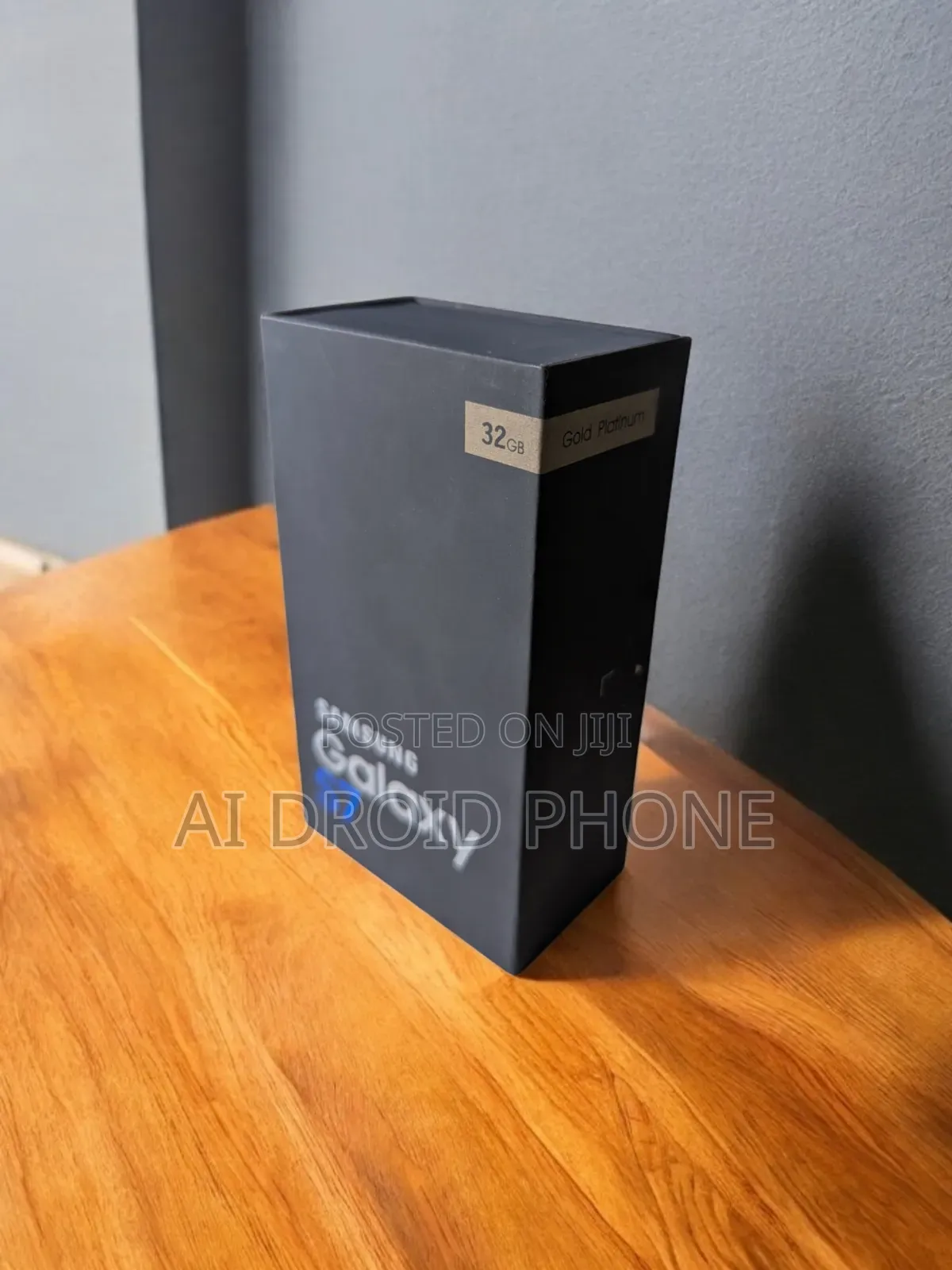 New Samsung Galaxy S7 32 GB Blue