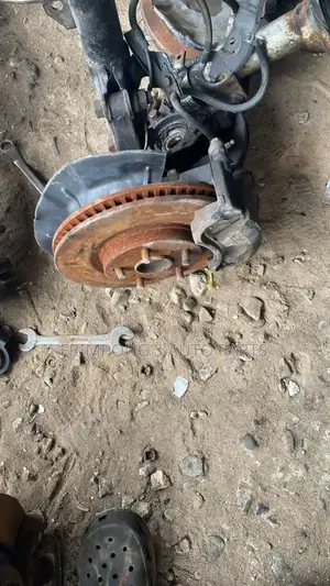 Camry Spider 2016 Front Shocks Complete With Hub