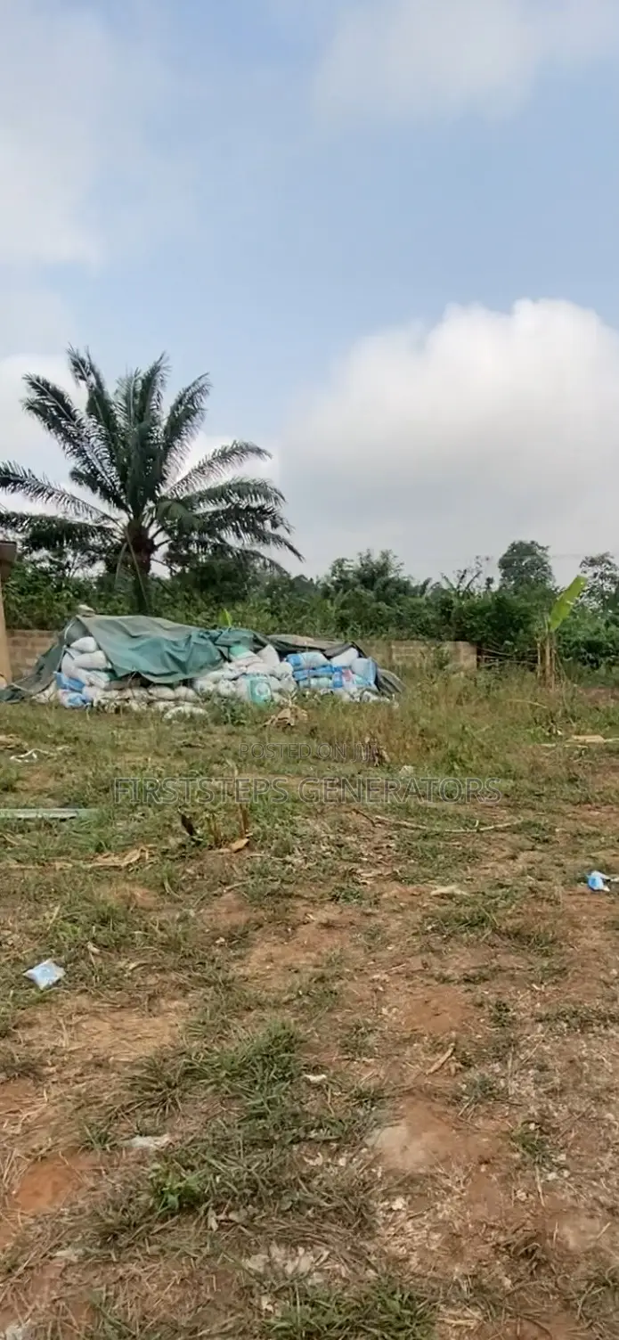 600 Bags of Poultry Manure / Fertilizer for Sale