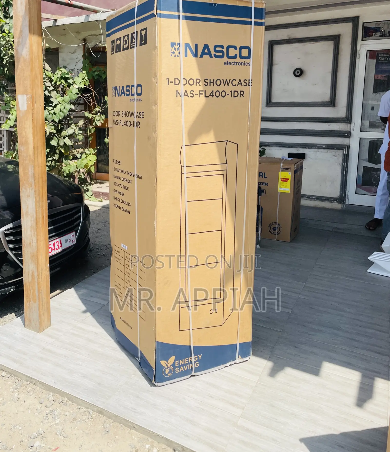 Quiet Operating Nasco Nas-400-1dr 1 Door Beverage Cooler