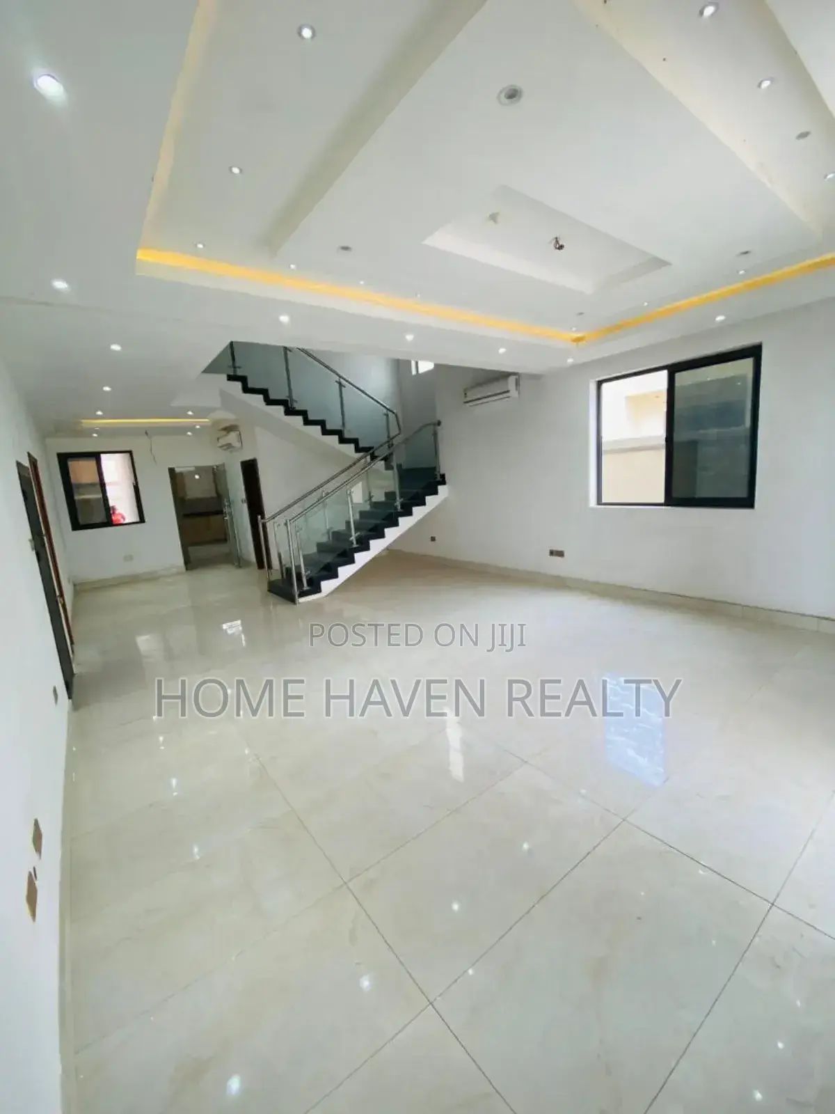 5bdrm House in Westland for sale