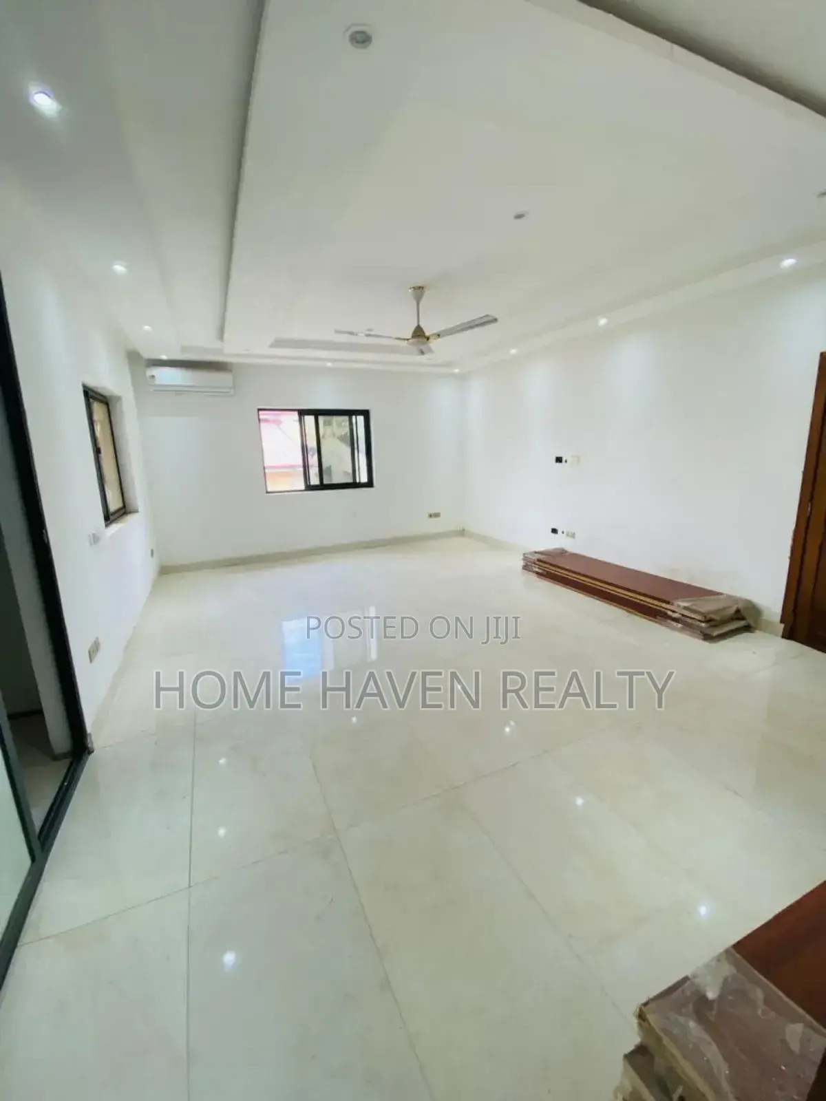 5bdrm House in Westland for sale